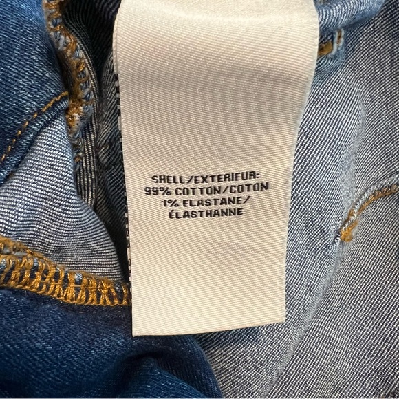 Bagatelle Blue Flare & Wide Leg
Cropped Jeans Sz 28 - Picture 12 of 12